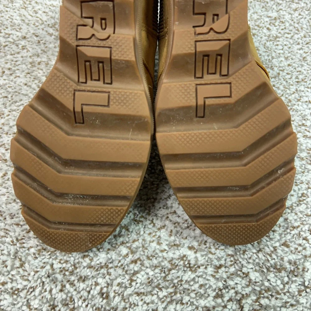 Sorel Boots Womens Size 8.5 Tan Casual Joan of Arctic Wedge II Chelsea Leather